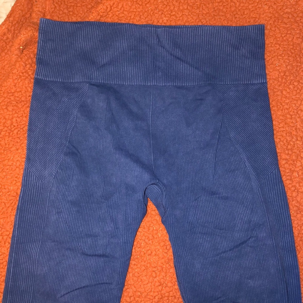 Ribbed leggings